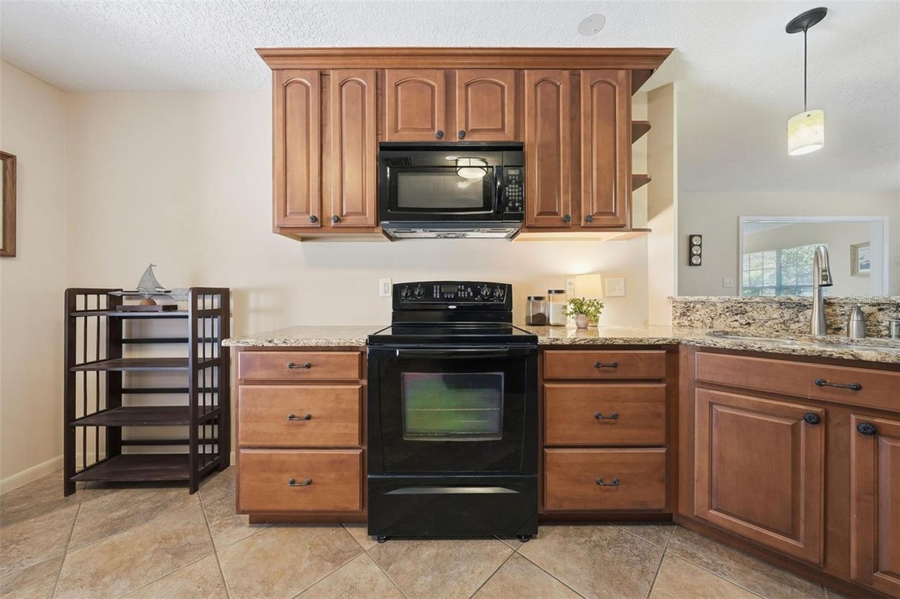 600 Huron Place , Mount Dora, FL 32757 Photo