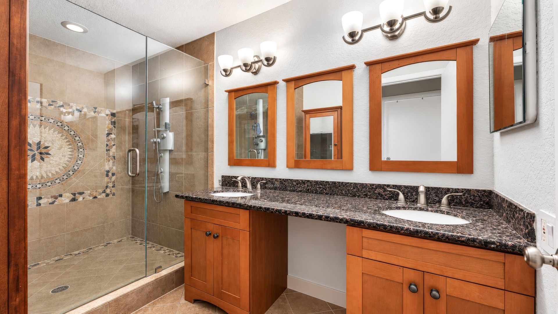 616 Executive Center Drive, Unit 206, West Palm Beach, FL 33401 Photo