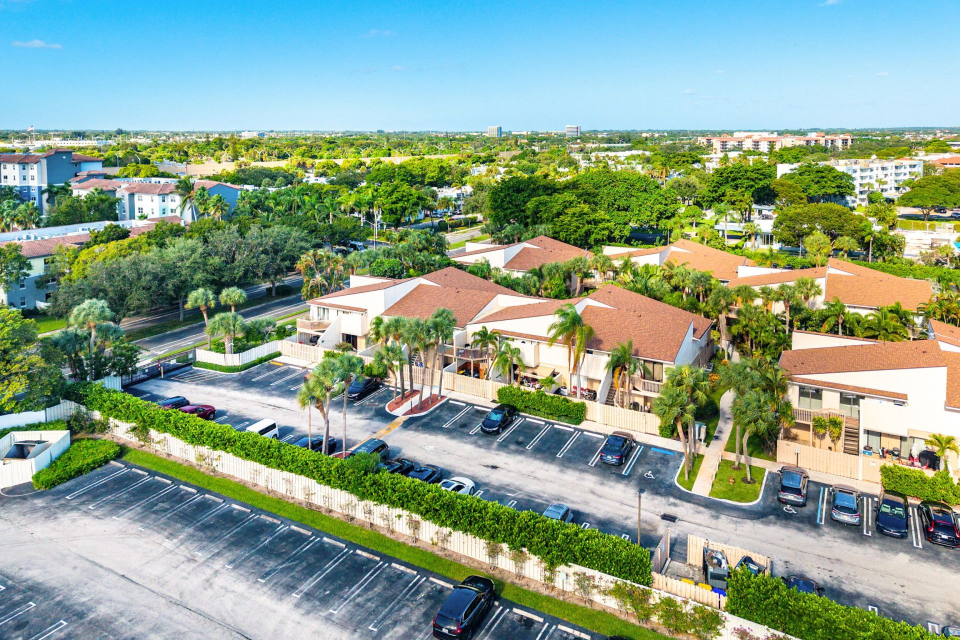 616 Executive Center Drive, Unit 206, West Palm Beach, FL 33401 Photo