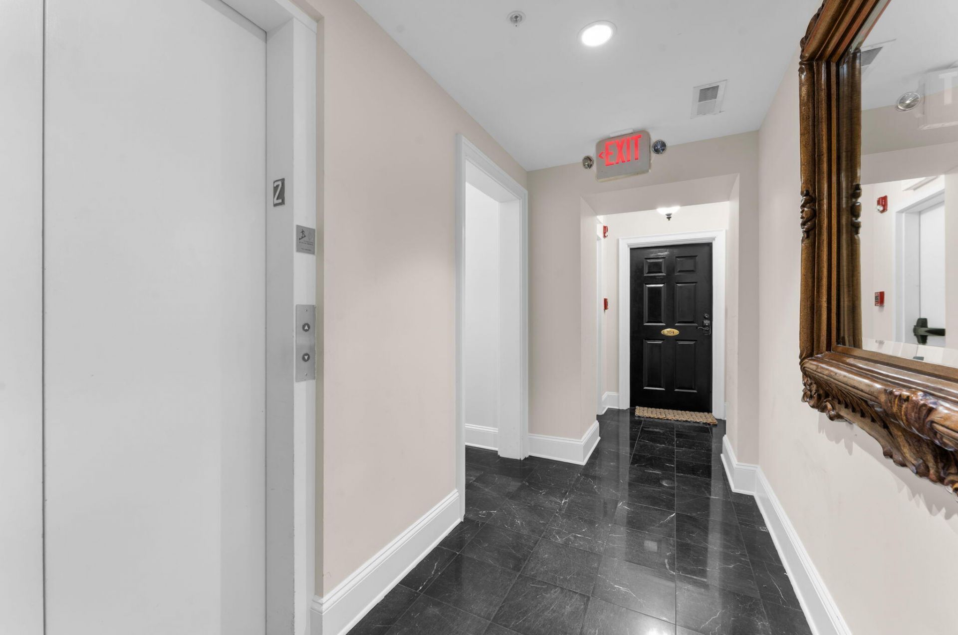 160 E Bay Street Photo 36