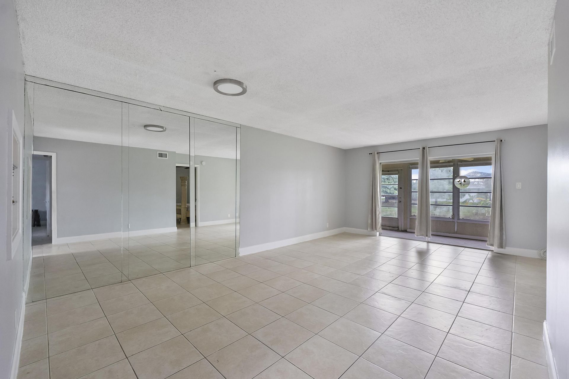 7505 NW 5th Place, Unit 106, Margate, FL 33063 Photo