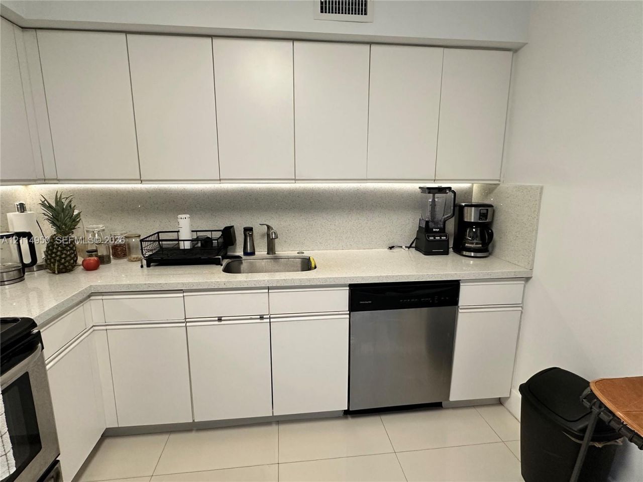 3530 Mystic Pointe Dr , Unit 2012, Aventura, FL 33180 Photo