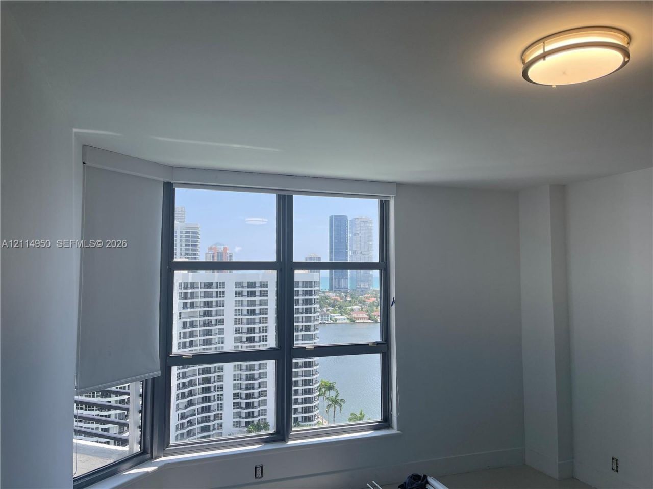 3530 Mystic Pointe Dr , Unit 2012, Aventura, FL 33180 Photo