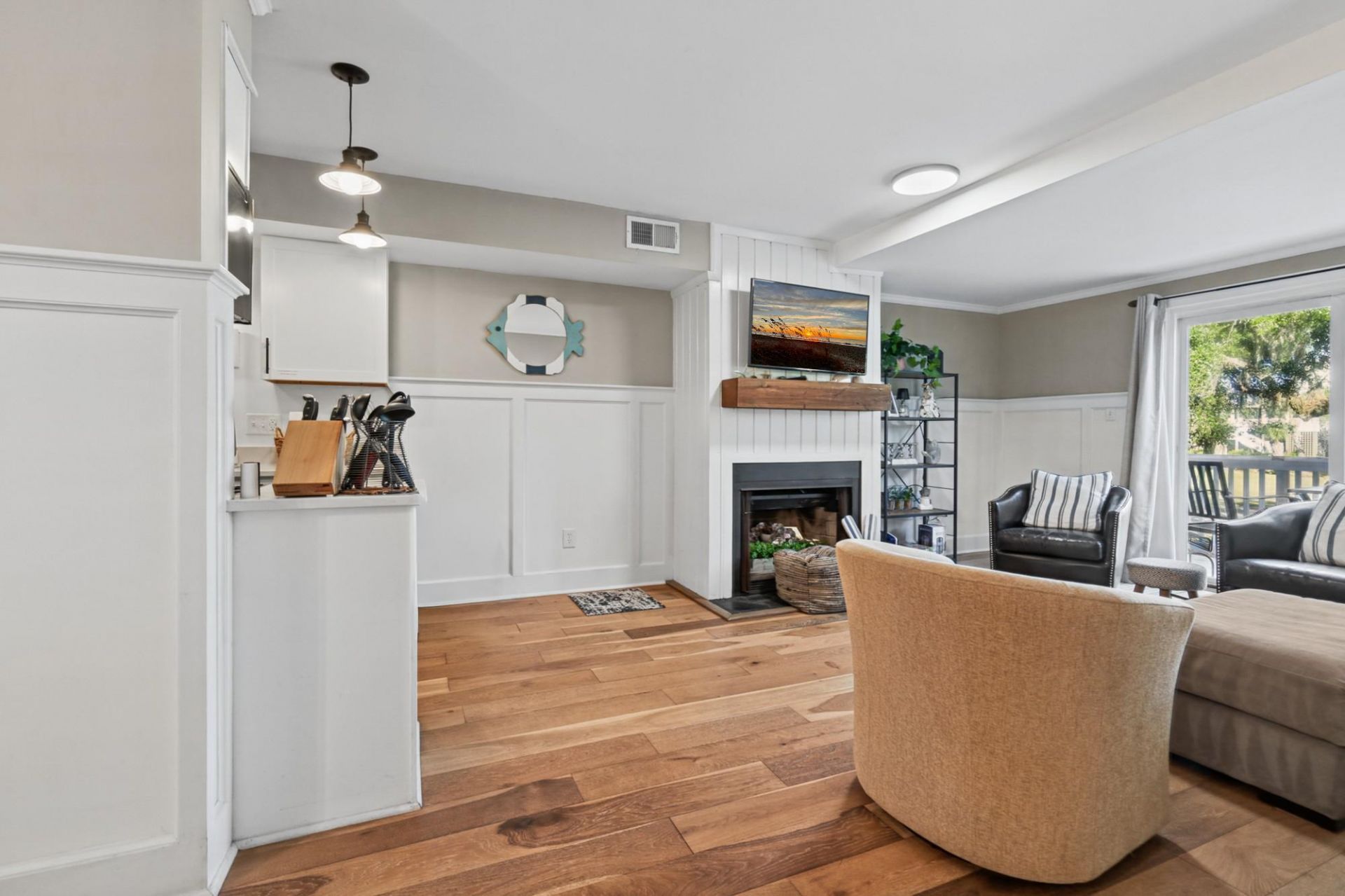 252 Driftwood Lane Photo 5