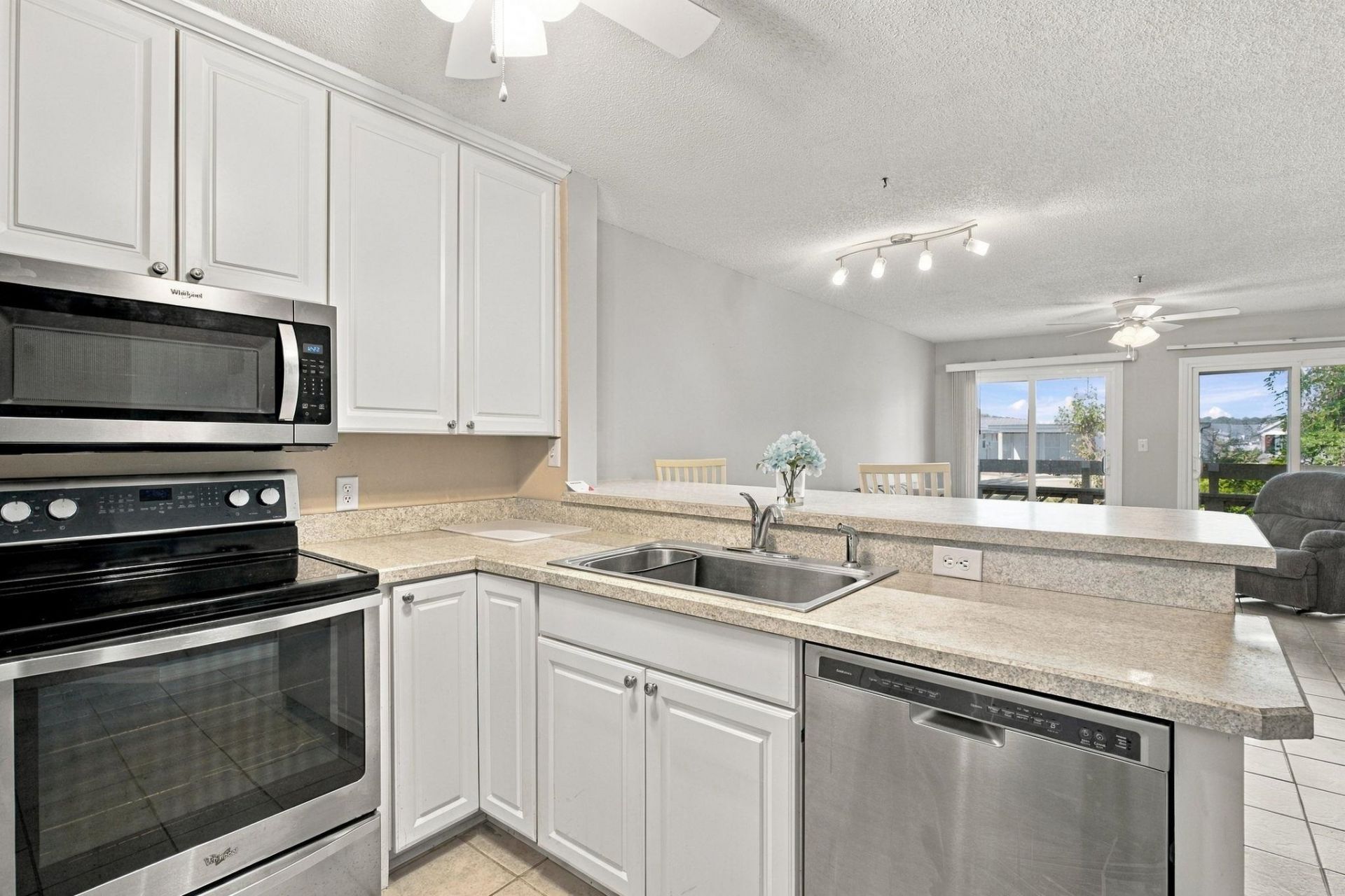 1100 Possum Trot Rd.  Photo 7