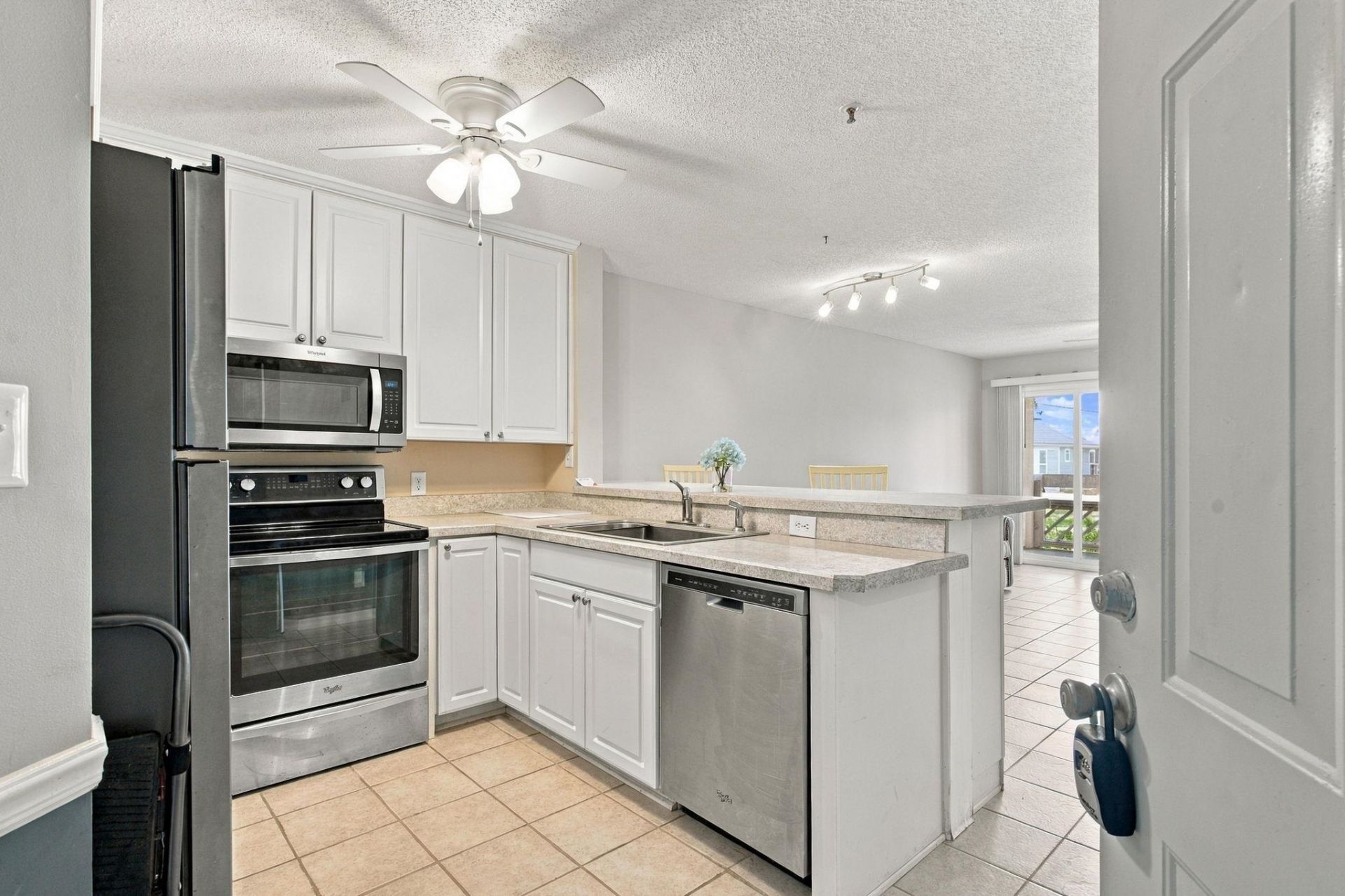 1100 Possum Trot Rd.  Photo 9