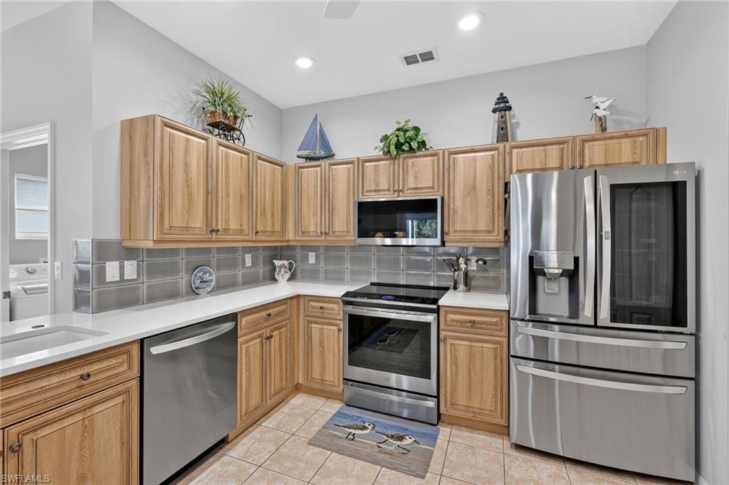 14006 Point Judith Ln, Fort Myers, FL 33919 Photo
