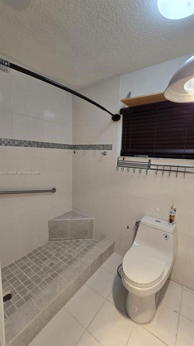 10021 NW 127th Ter, Hialeah Gardens, FL 33018 Photo