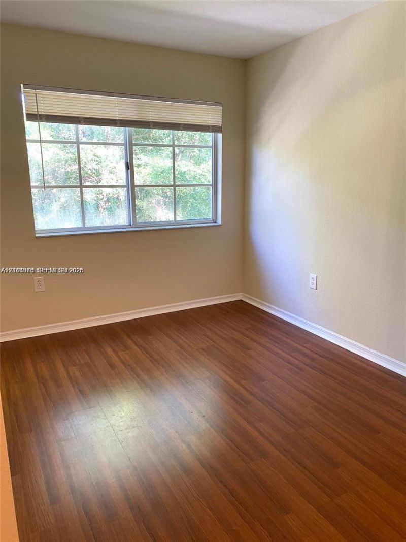 2564 Centergate Dr, Unit 304, Miramar, FL 33025 Photo