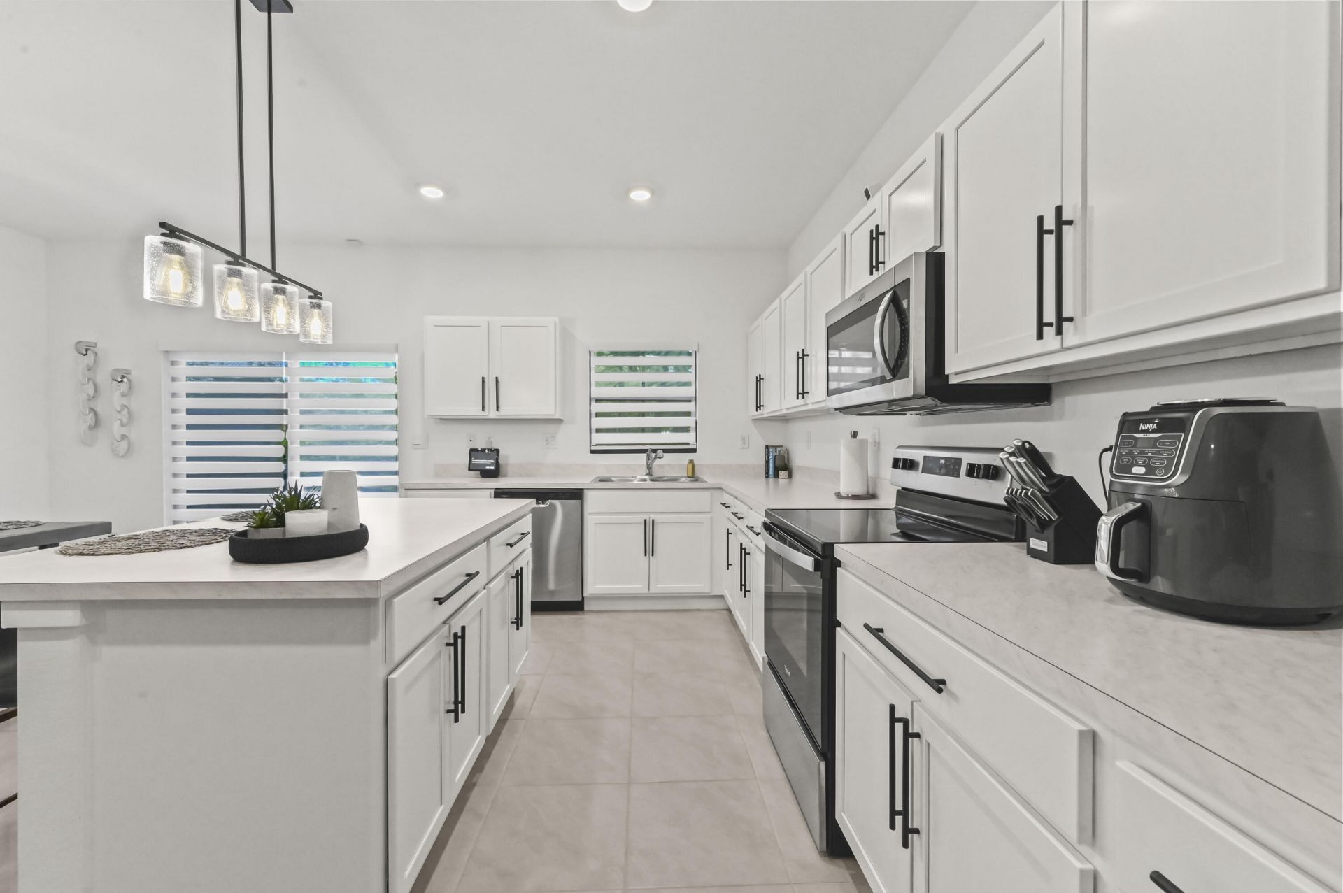 864 NW 3rd Terrace, Pompano Beach, FL 33060 Photo