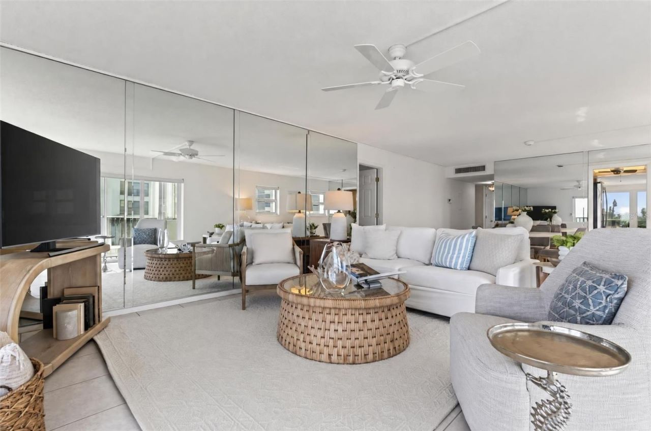 633 Alhambra Road, Unit 508, Venice, FL 34285 Photo