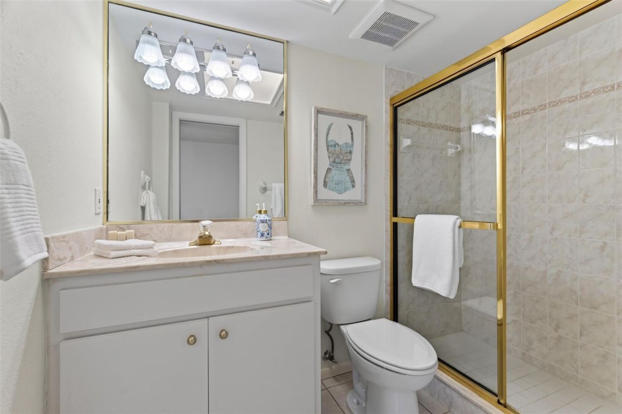 633 Alhambra Road, Unit 508, Venice, FL 34285 Photo