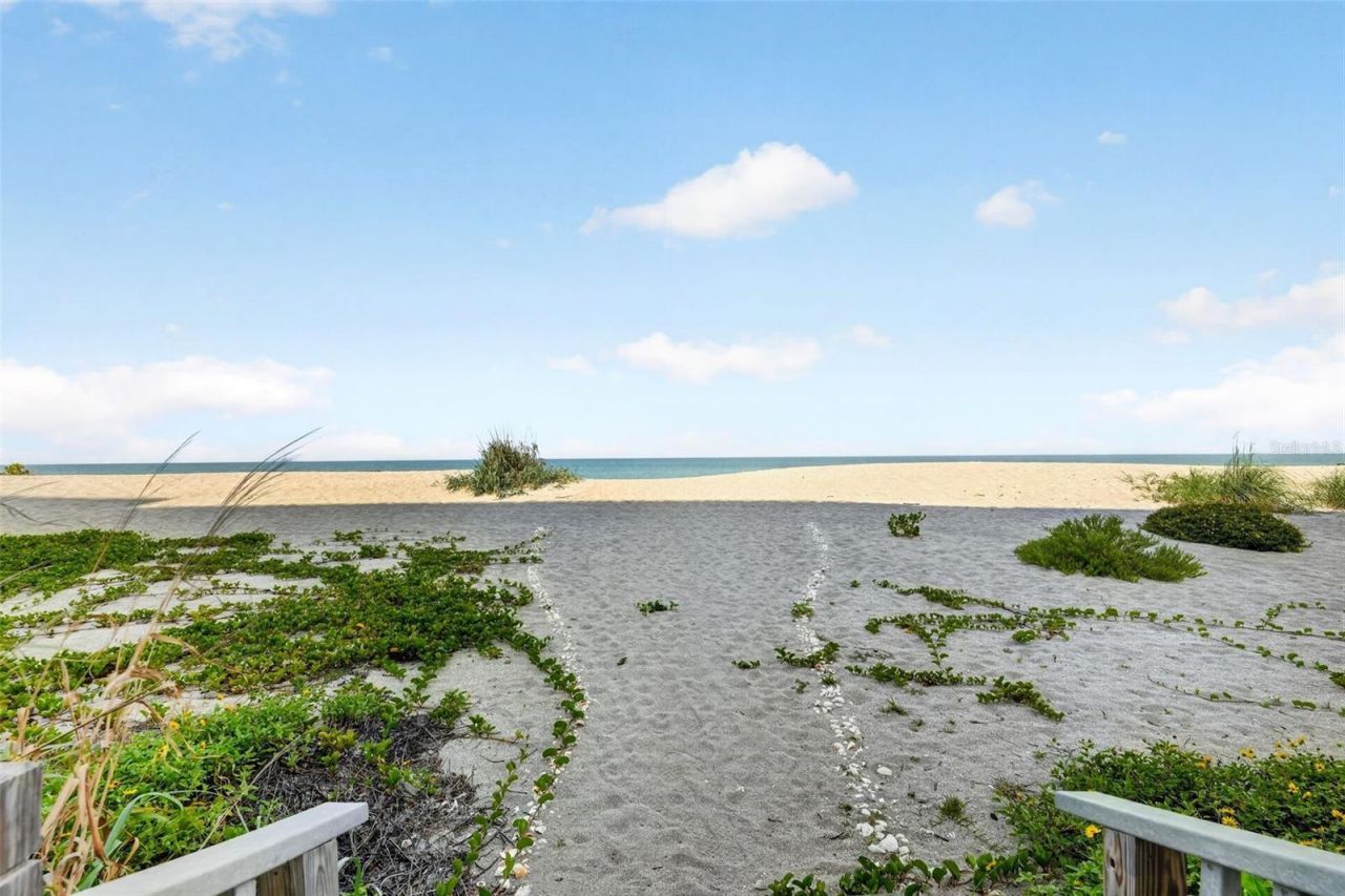 633 Alhambra Road, Unit 508, Venice, FL 34285 Photo