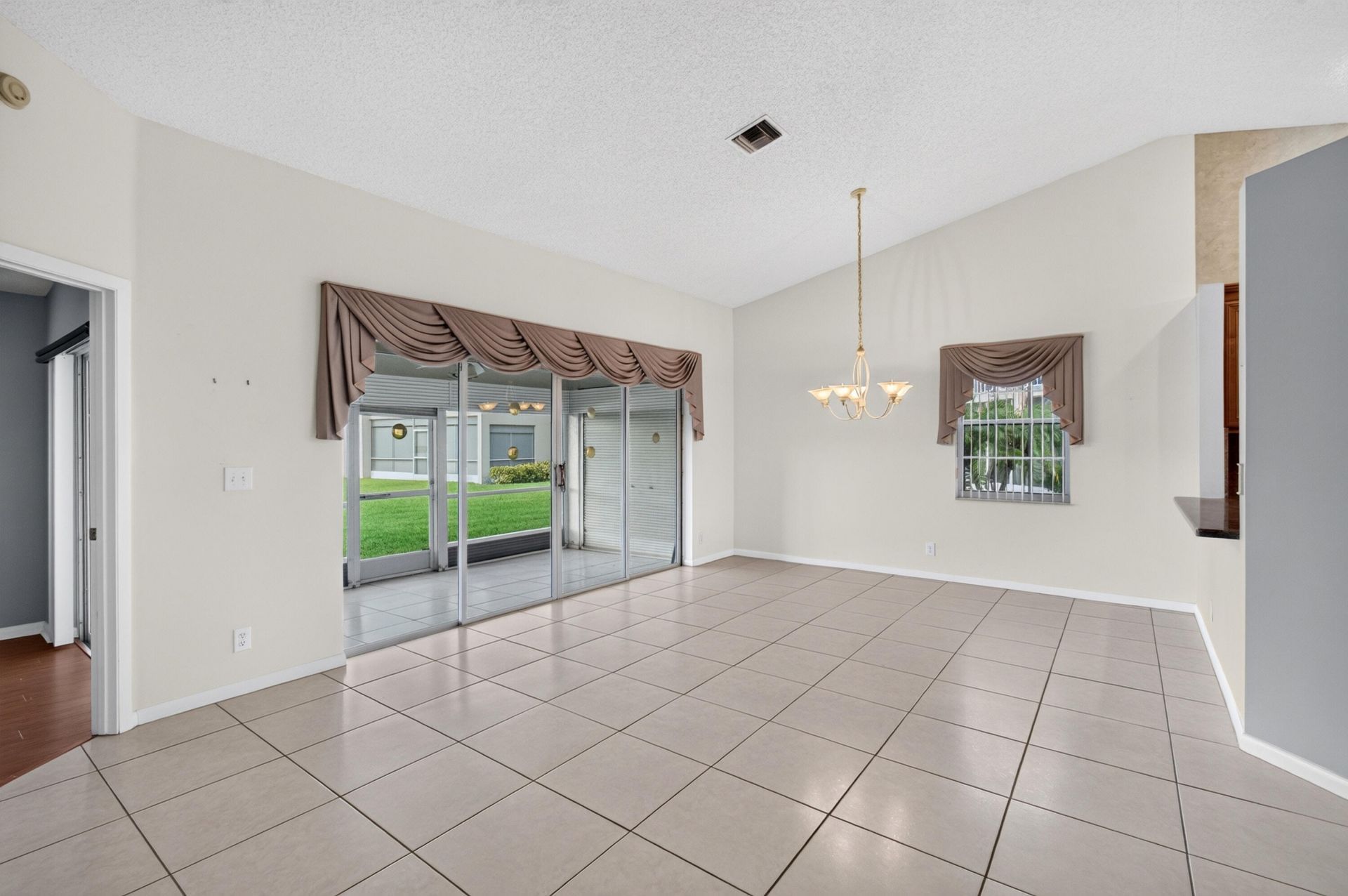 14323 Via Royale, Unit 1, Delray Beach, FL 33446 Photo