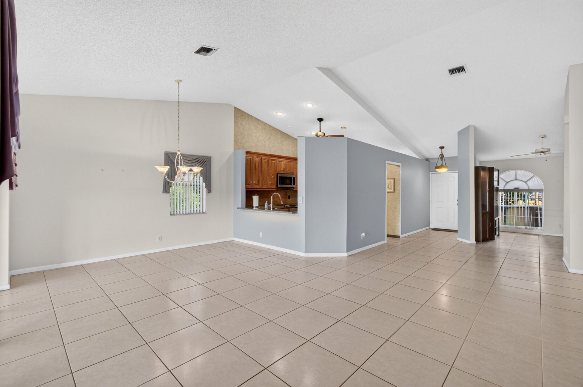 14323 Via Royale, Unit 1, Delray Beach, FL 33446 Photo