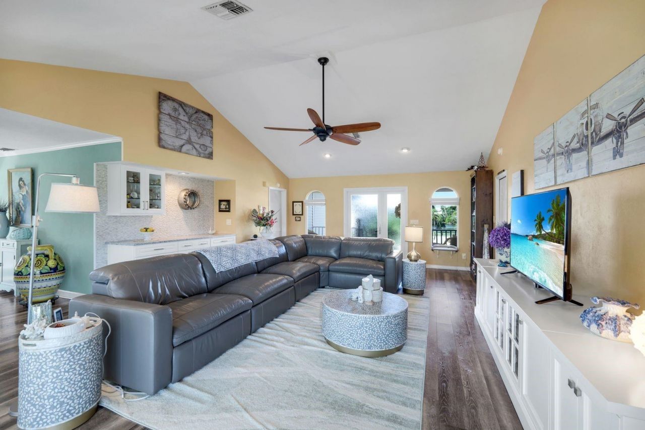 1417 Causey Ct, Sanibel, FL 33957 Photo