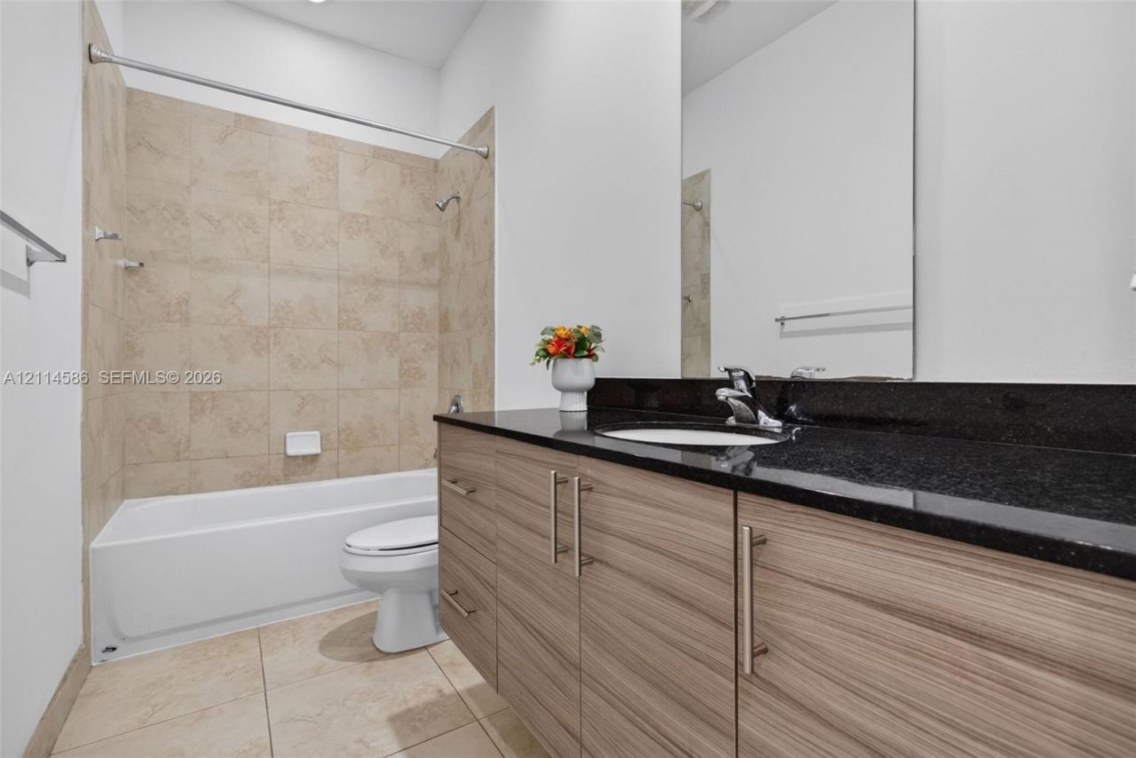 2664 SW 81st Ter , Unit 2666, Miramar, FL 33025 Photo