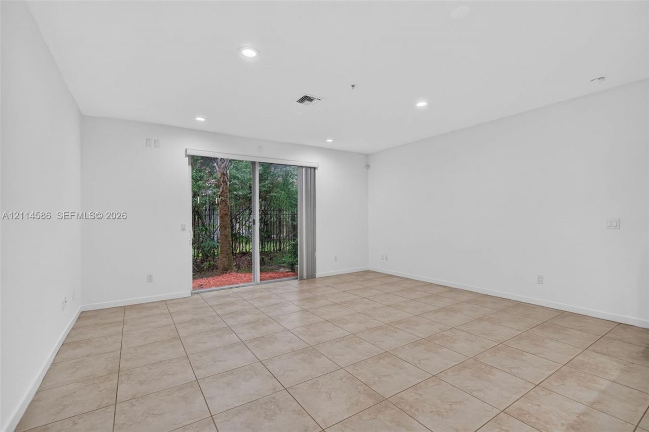 2664 SW 81st Ter , Unit 2666, Miramar, FL 33025 Photo