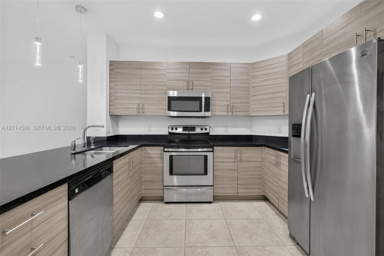 2664 SW 81st Ter , Unit 2666, Miramar, FL 33025 Photo