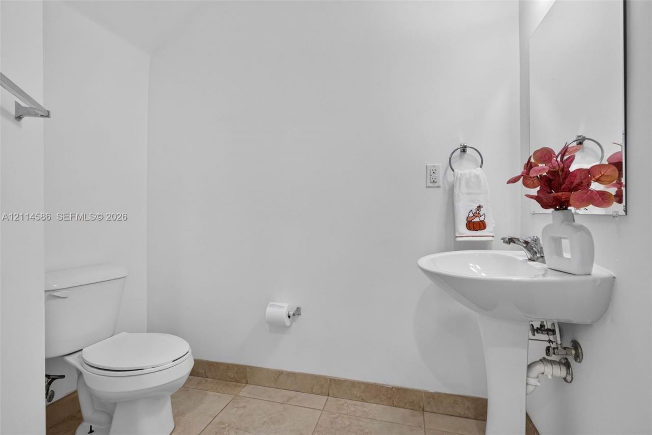 2664 SW 81st Ter , Unit 2666, Miramar, FL 33025 Photo