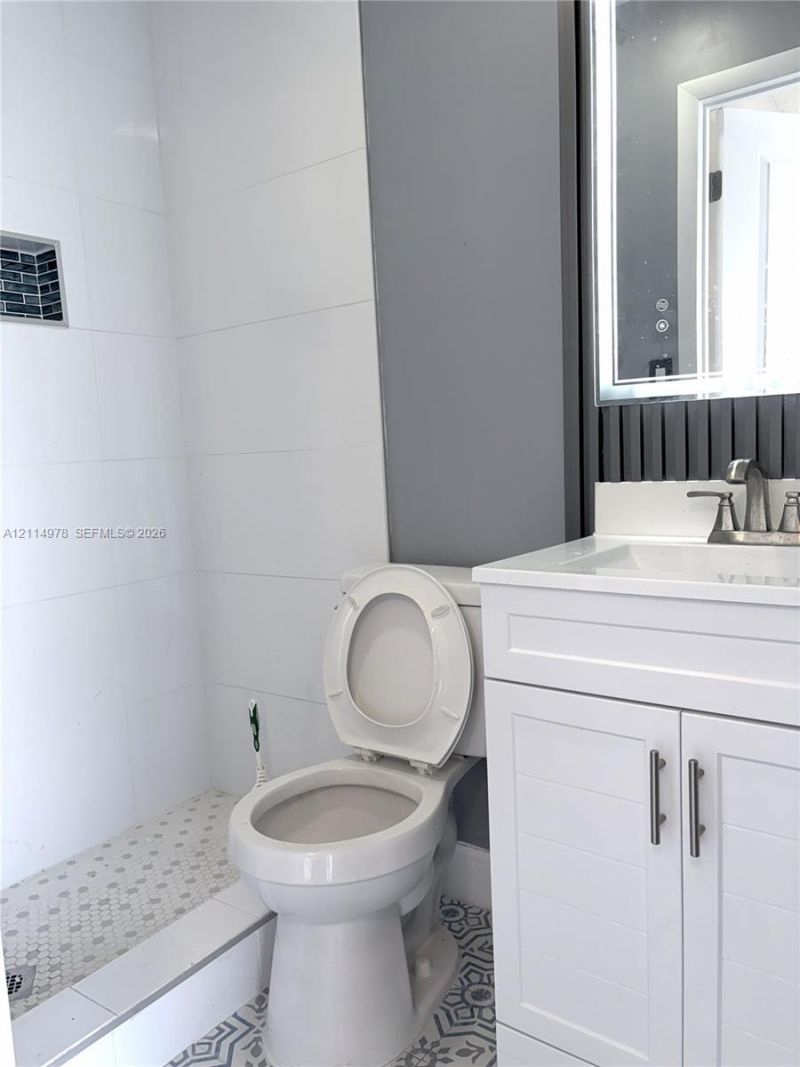 29785 SW 164th Pl, Unit Rear, Homestead, FL 33033 Photo