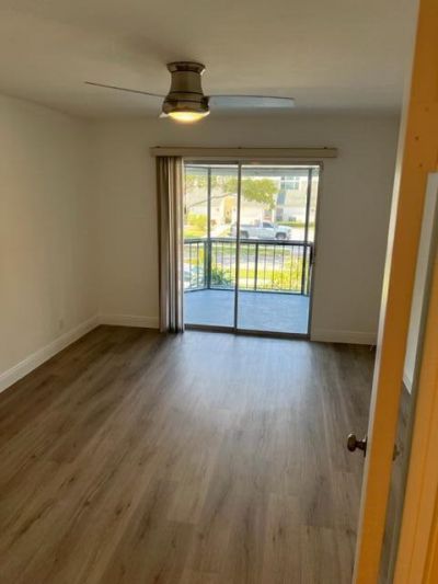 128 Lehane Terrace, Unit 204, North Palm Beach, FL 33408 Photo