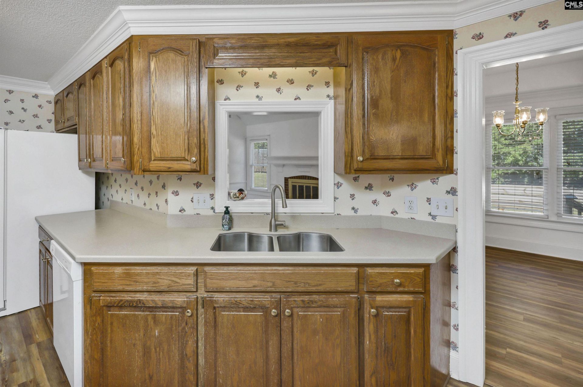 10 Woodlands Ridge Lane  Photo 14
