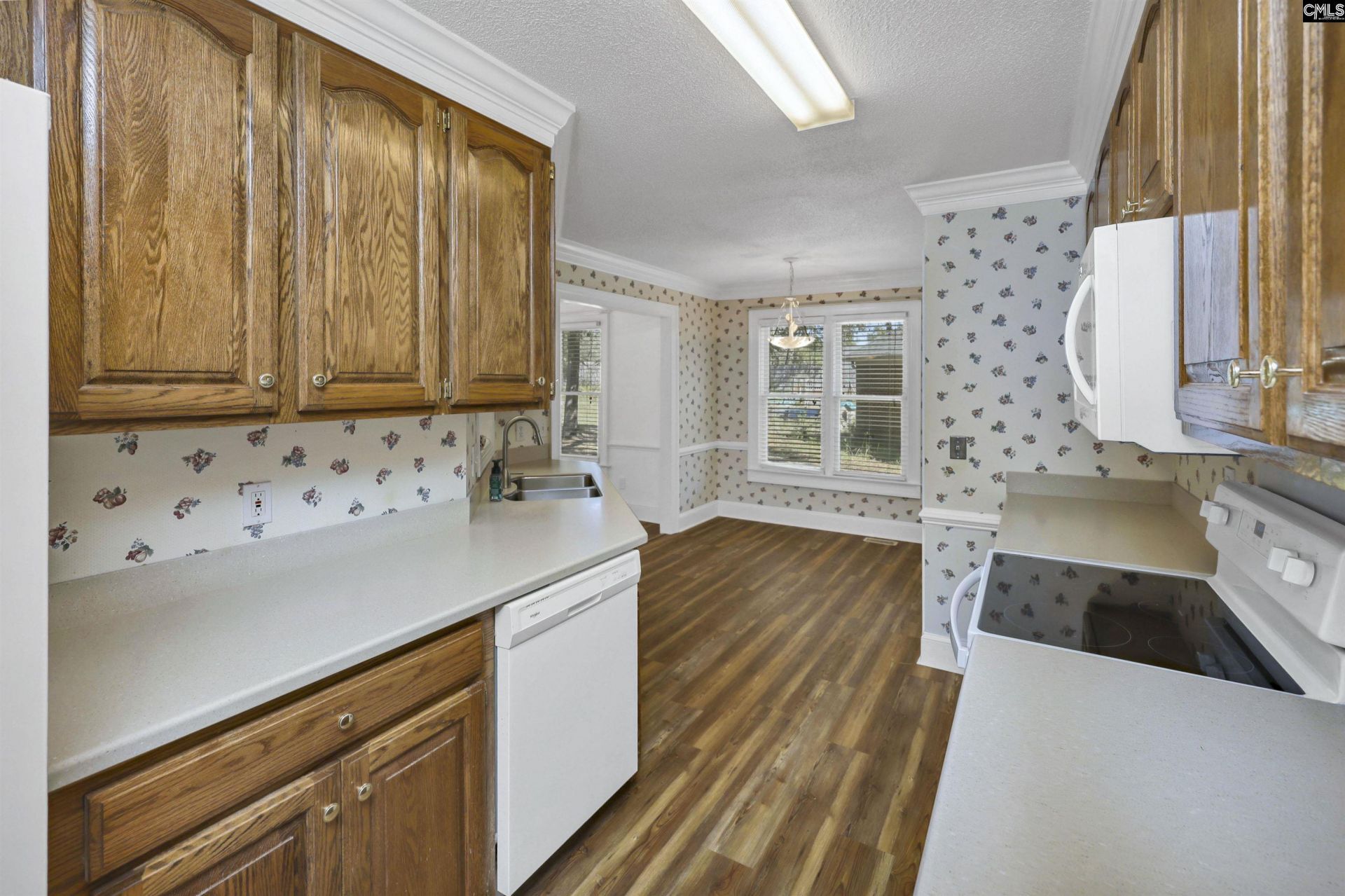 10 Woodlands Ridge Lane  Photo 16