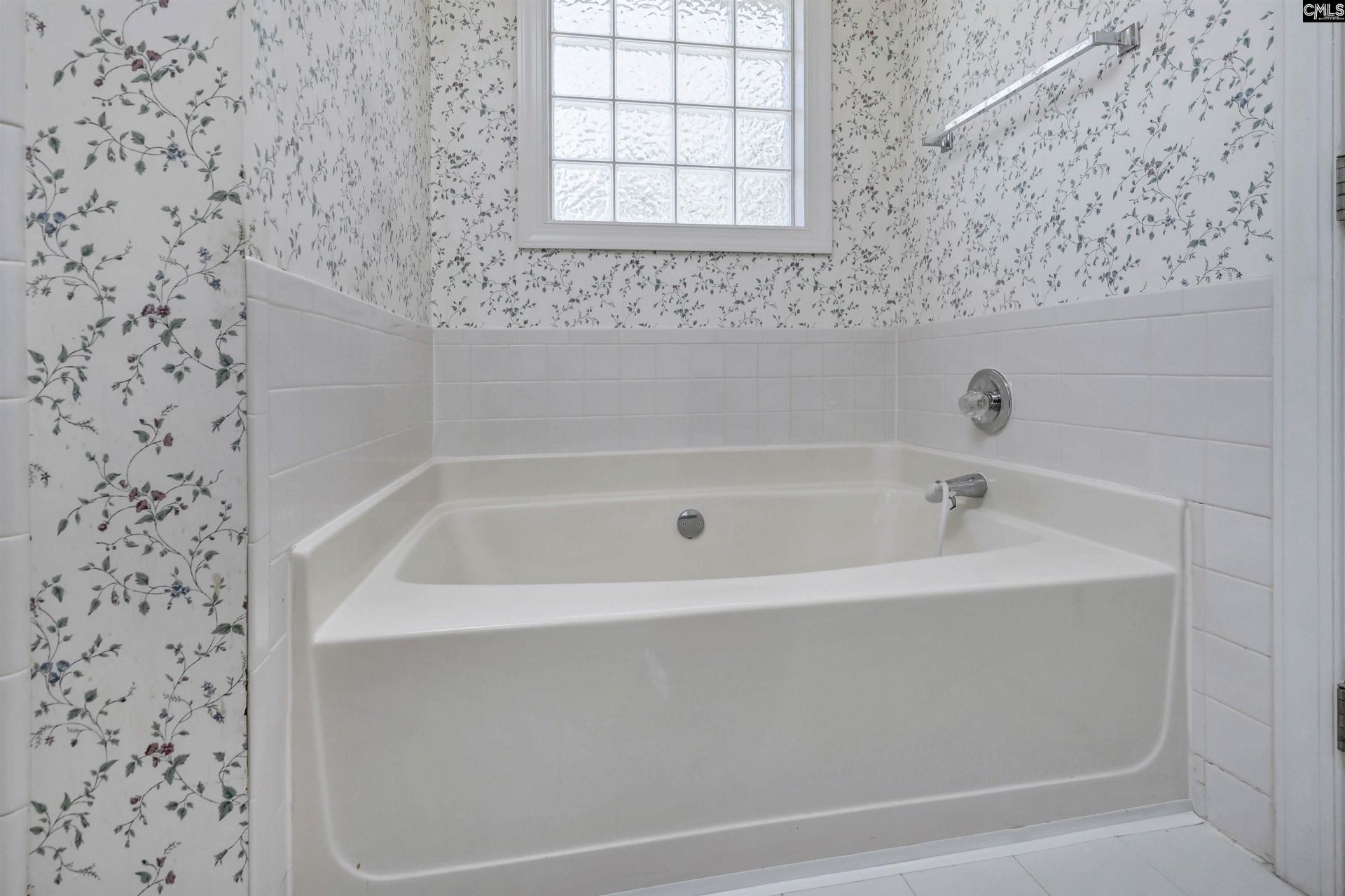 10 Woodlands Ridge Lane  Photo 24