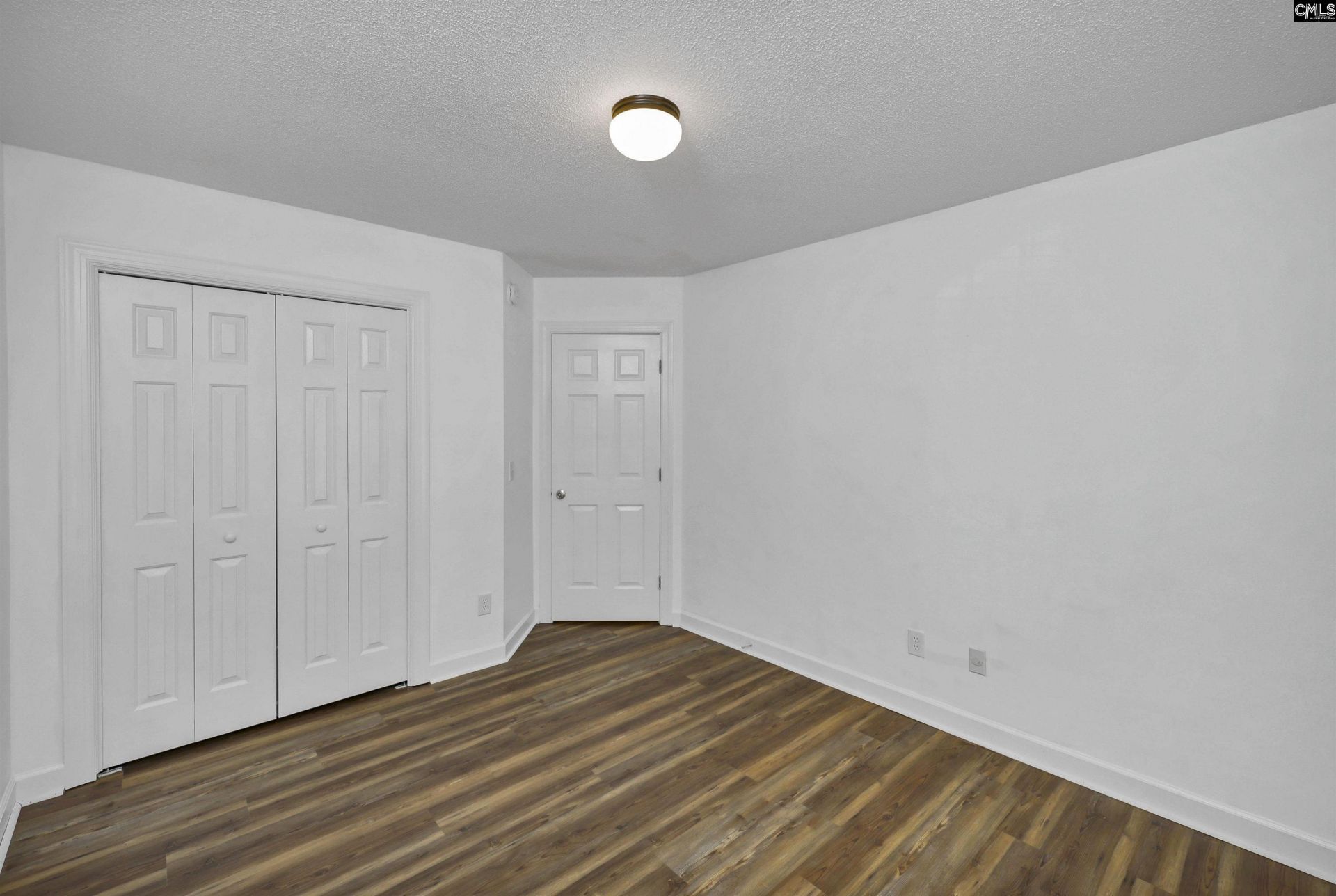 10 Woodlands Ridge Lane  Photo 30