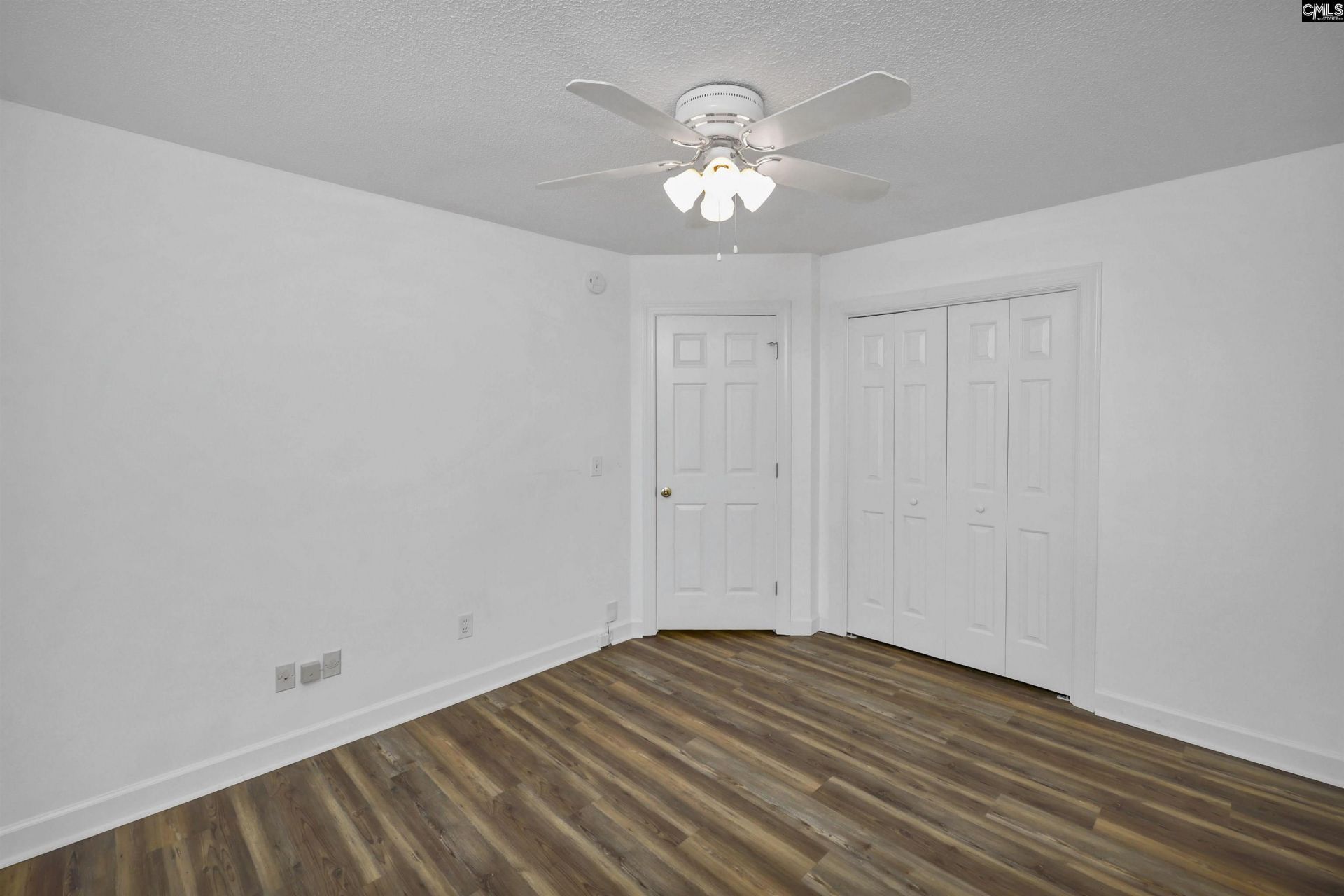 10 Woodlands Ridge Lane  Photo 31