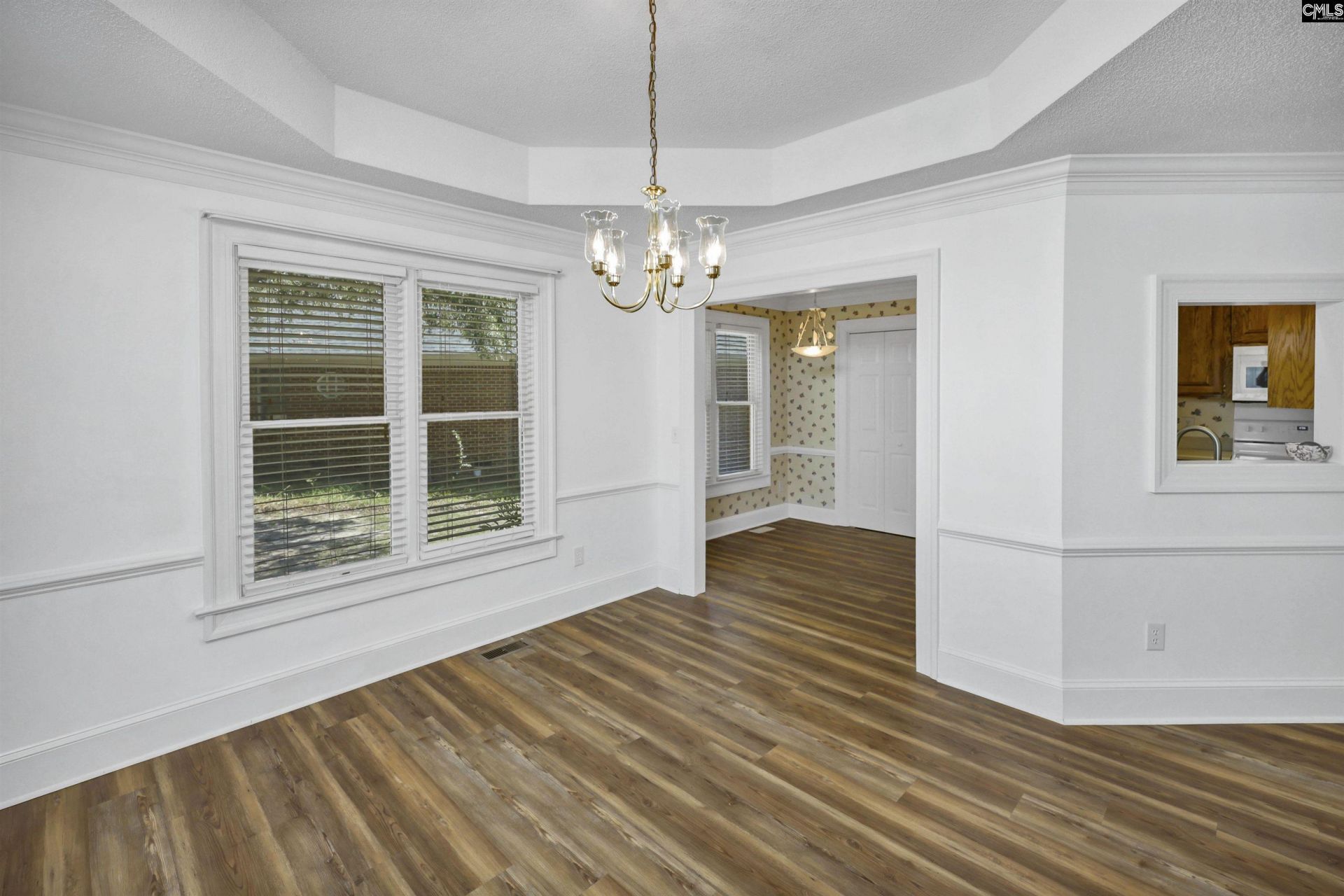 10 Woodlands Ridge Lane  Photo 7