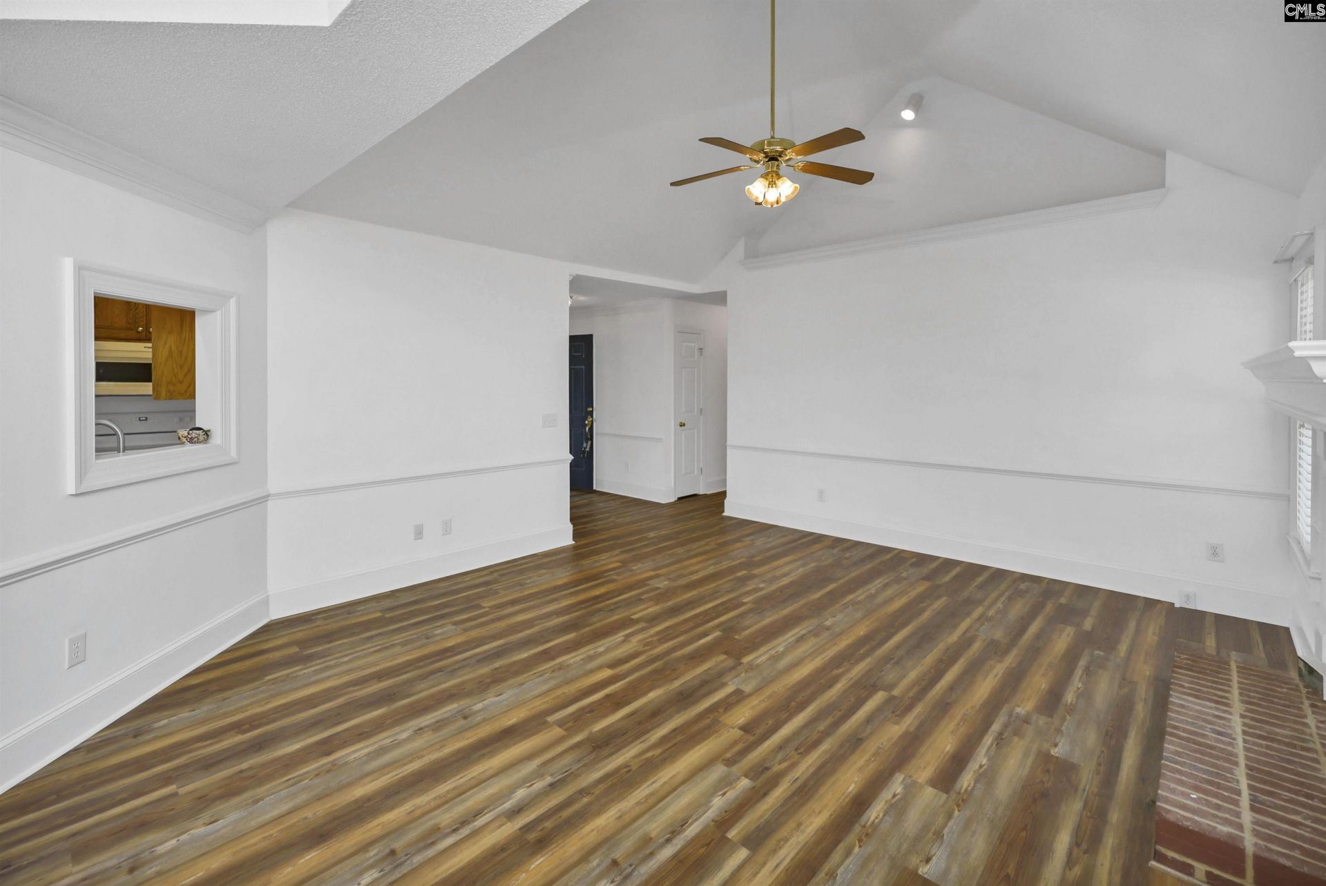 10 Woodlands Ridge Lane  Photo 8