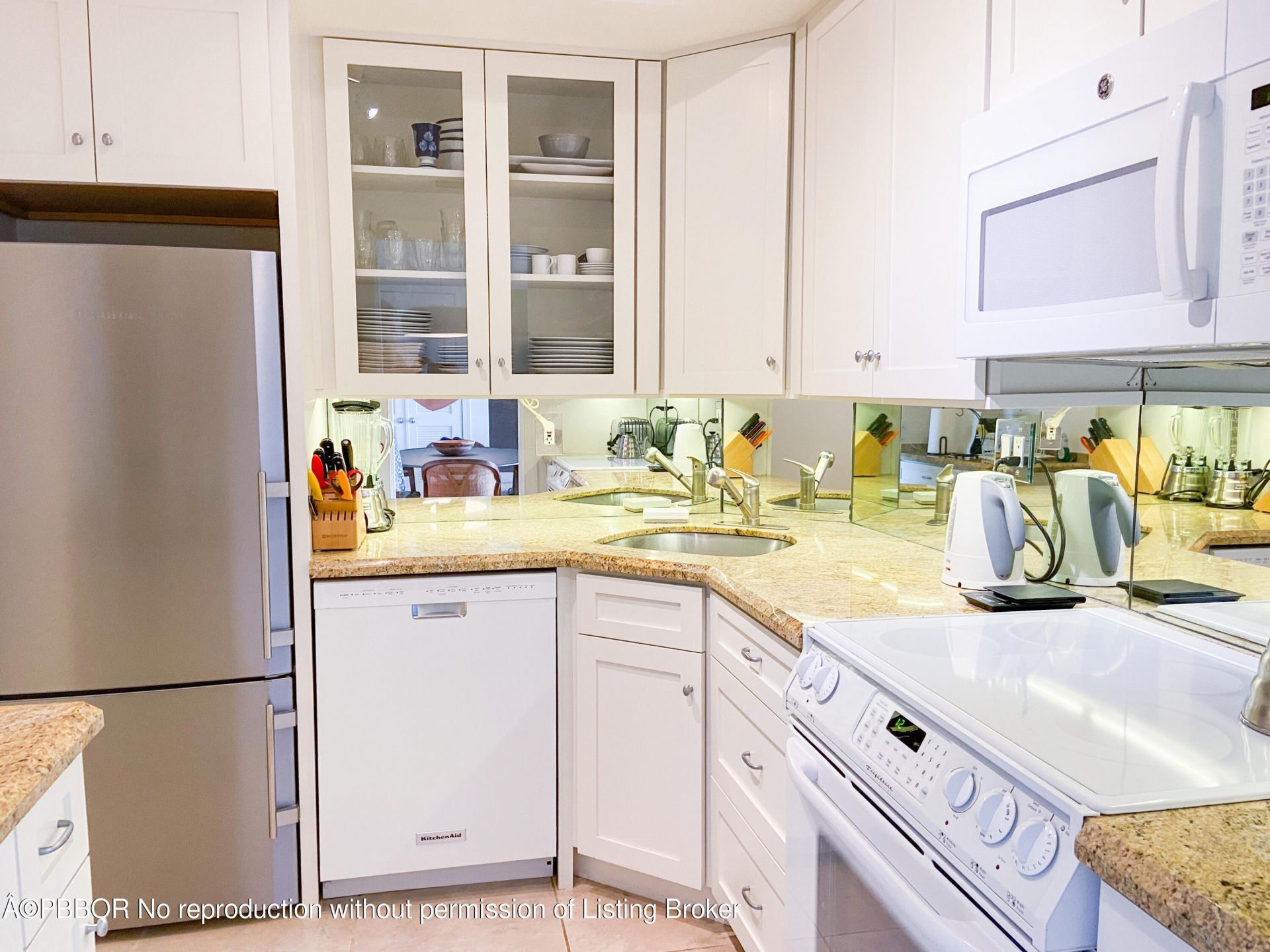 250 Bradley Place, Unit 609, Palm Beach, FL 33480 Photo