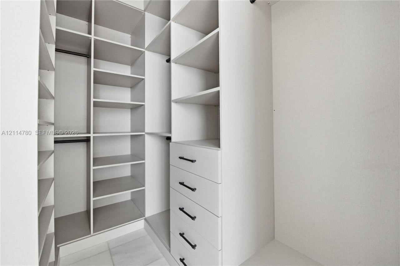 175 SE 25th Rd , Unit 904, Miami, FL 33129 Photo
