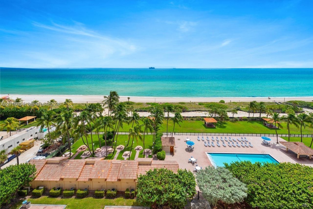 2555 Collins Ave , Unit 1706, Miami Beach, FL 33140 Photo