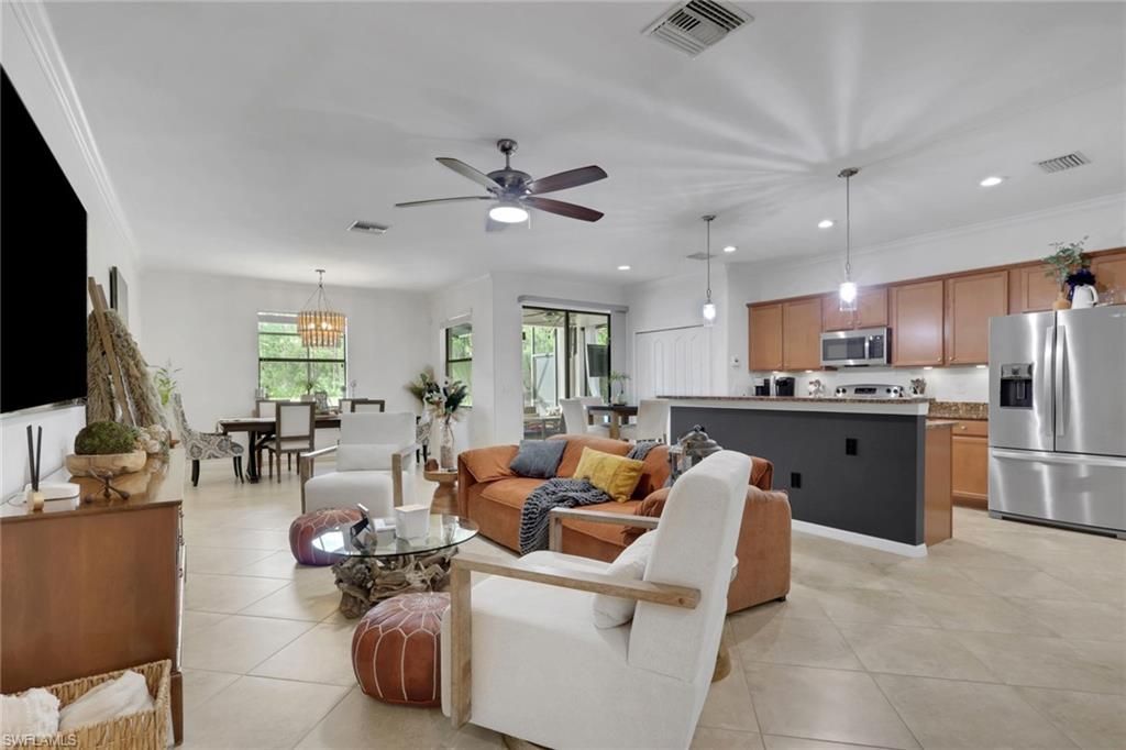 9517 River Otter Dr, Fort Myers, FL 33912 Photo