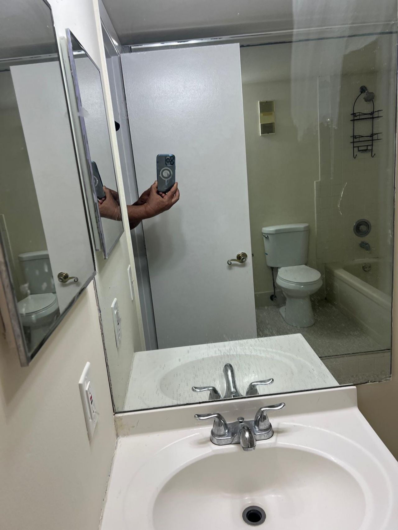 8600 N Sherman Circle, Unit 502, Miramar, FL 33025 Photo