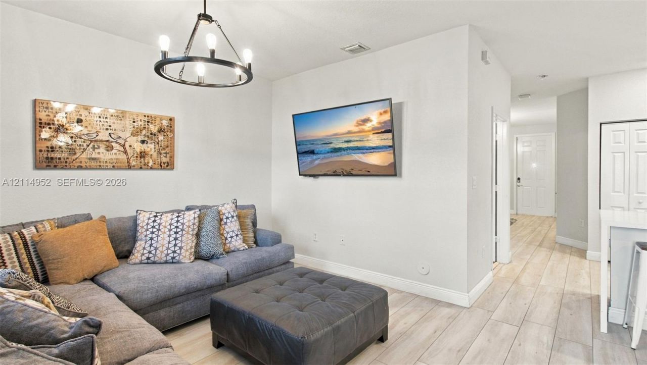 163 SE 33rd Ter , Unit 1, Homestead, FL 33033 Photo
