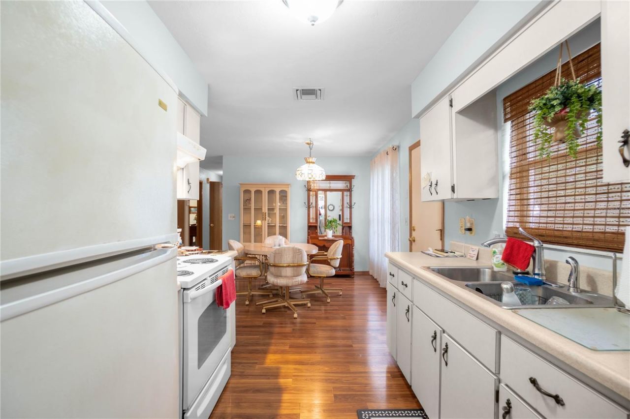 2716 Jefferson Street W, Inverness, FL 34453 Photo
