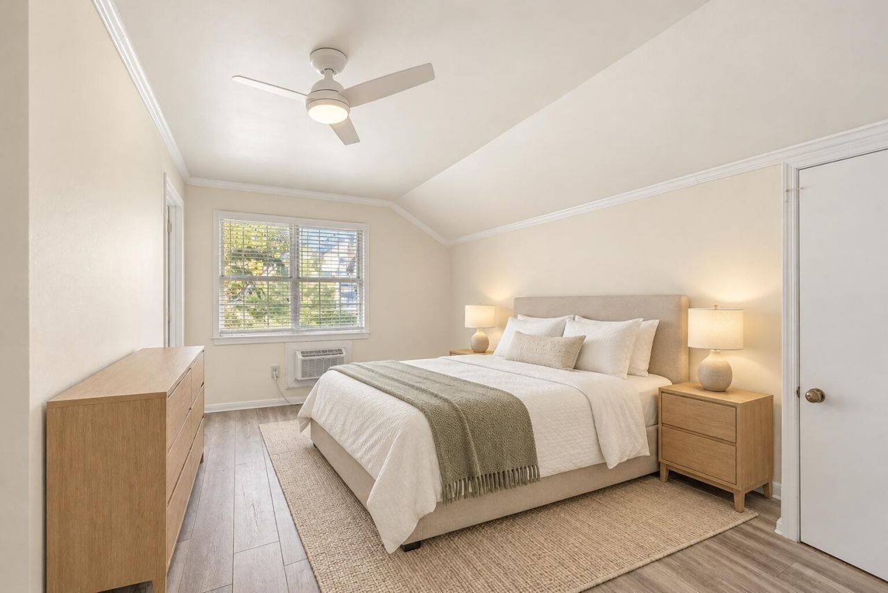 119 Single Tree Court Photo 16