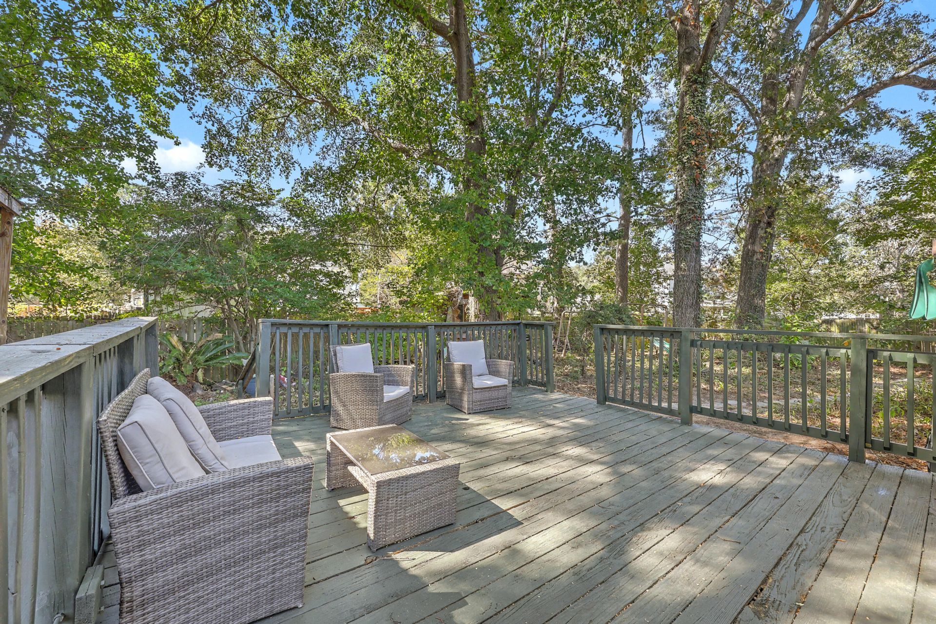 119 Single Tree Court Photo 21
