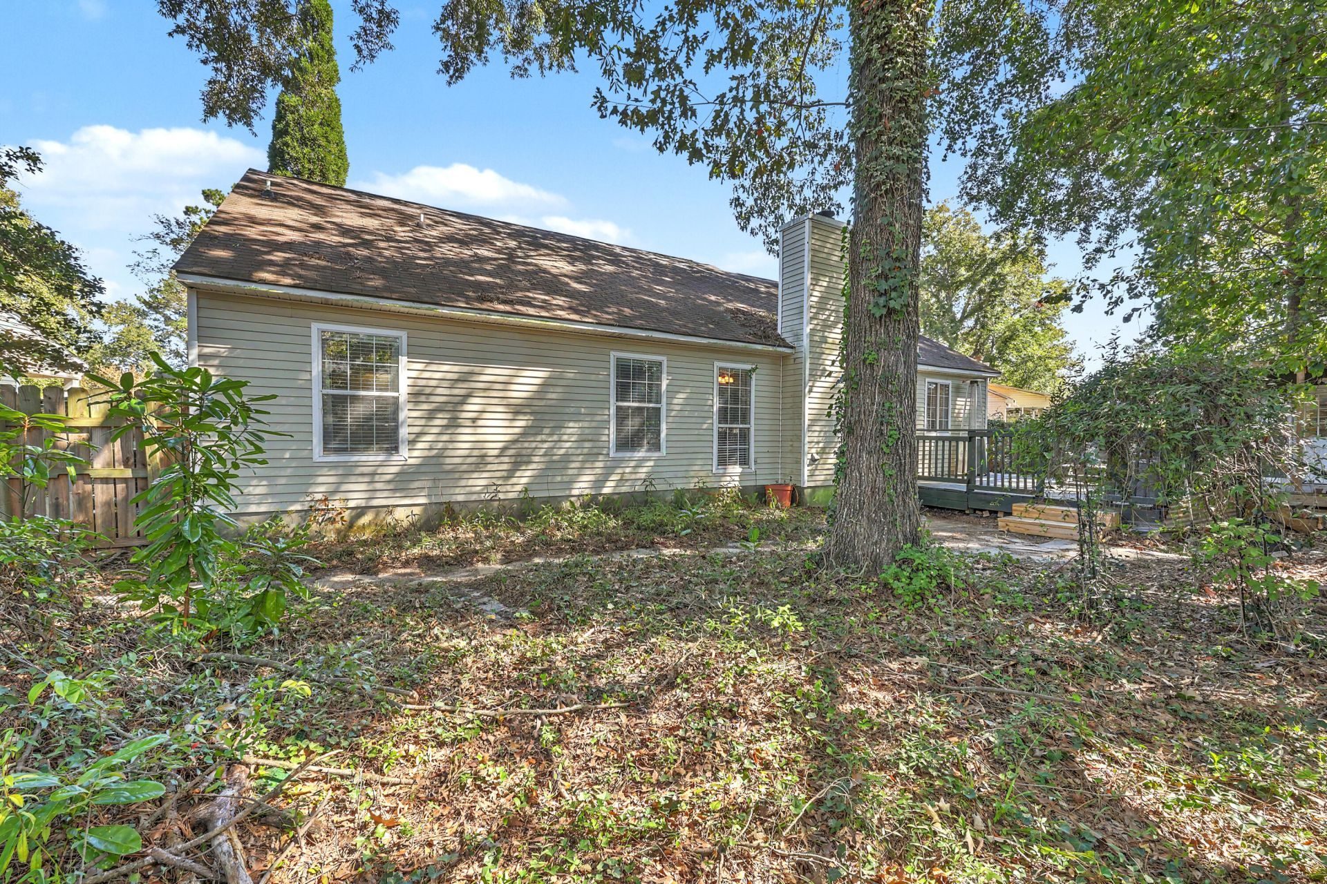 119 Single Tree Court Photo 26