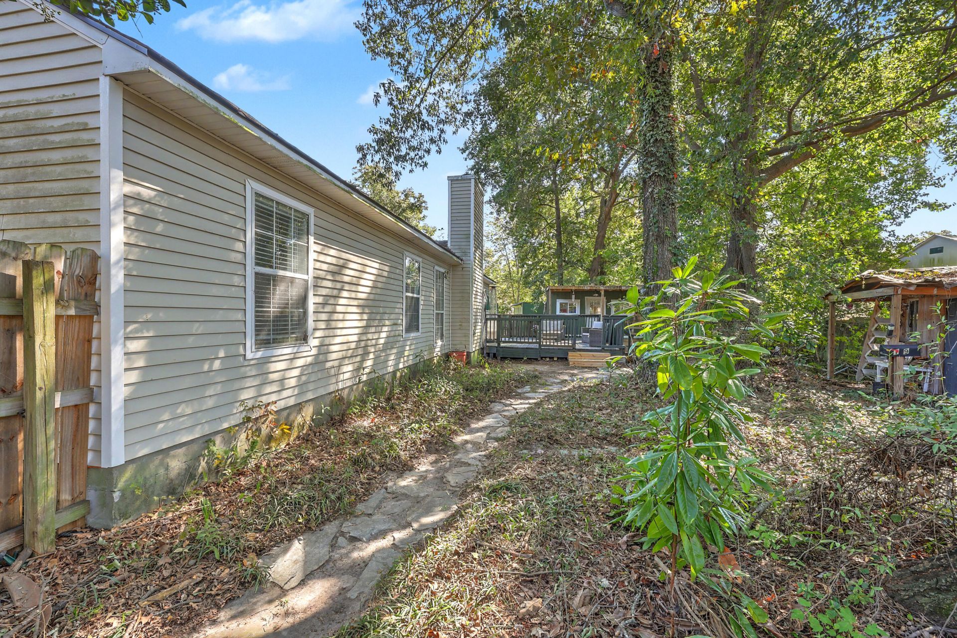 119 Single Tree Court Photo 27