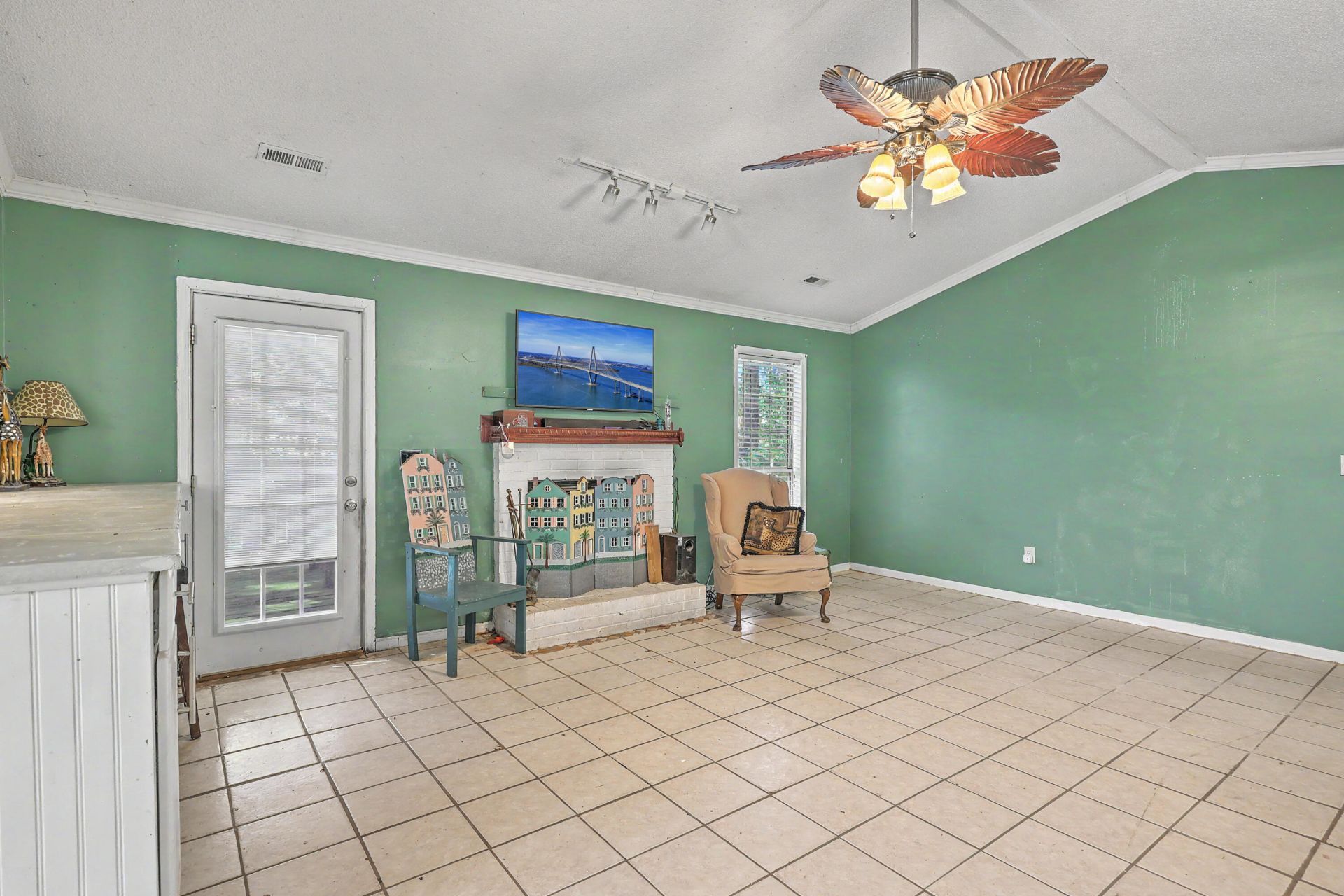 119 Single Tree Court Photo 28