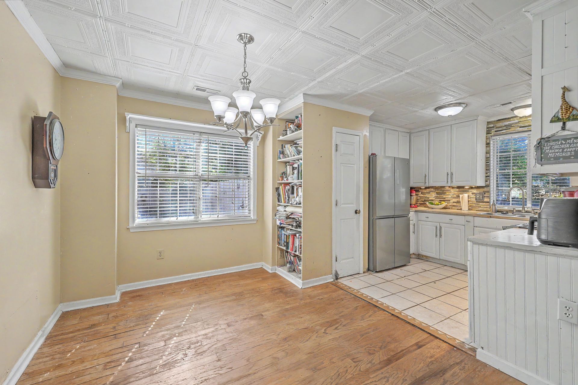 119 Single Tree Court Photo 32