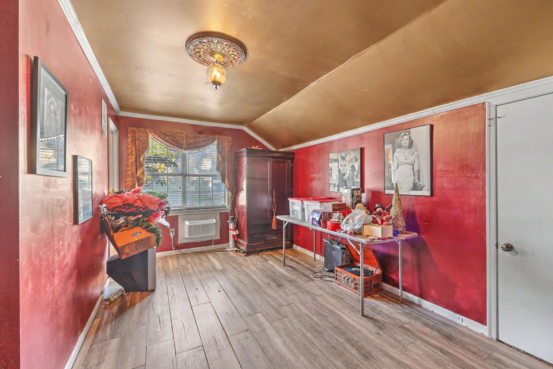 119 Single Tree Court Photo 37
