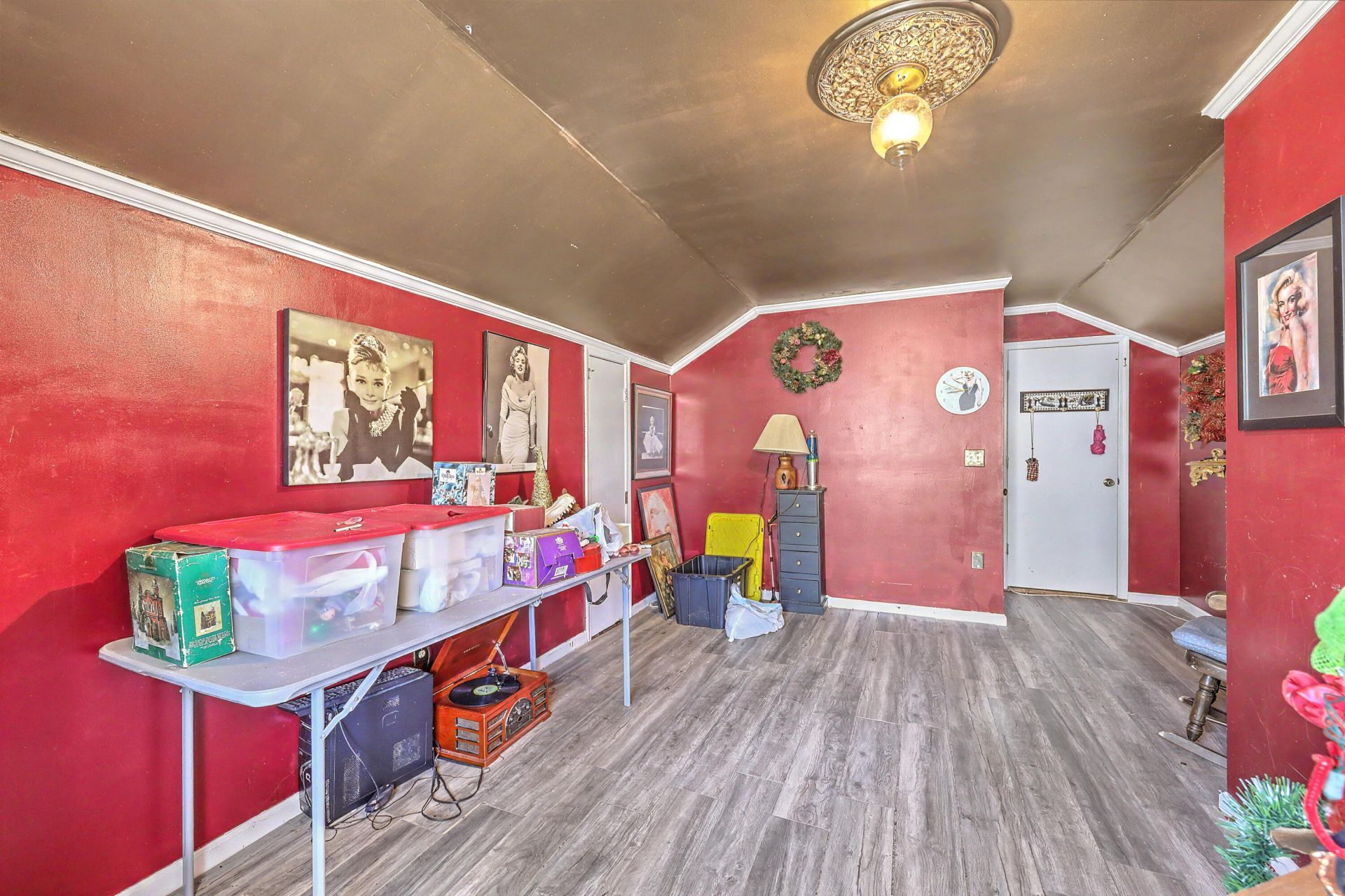 119 Single Tree Court Photo 38