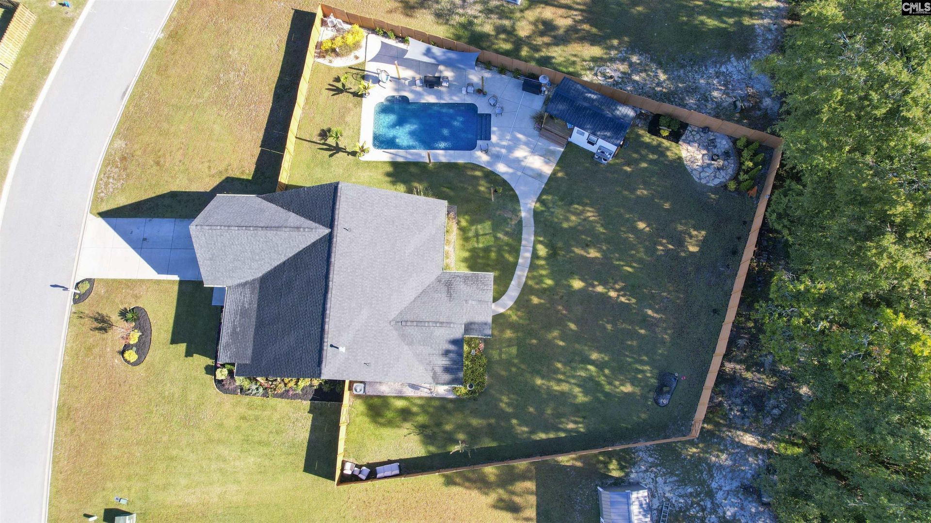 120 Ellie Lane  Photo 4
