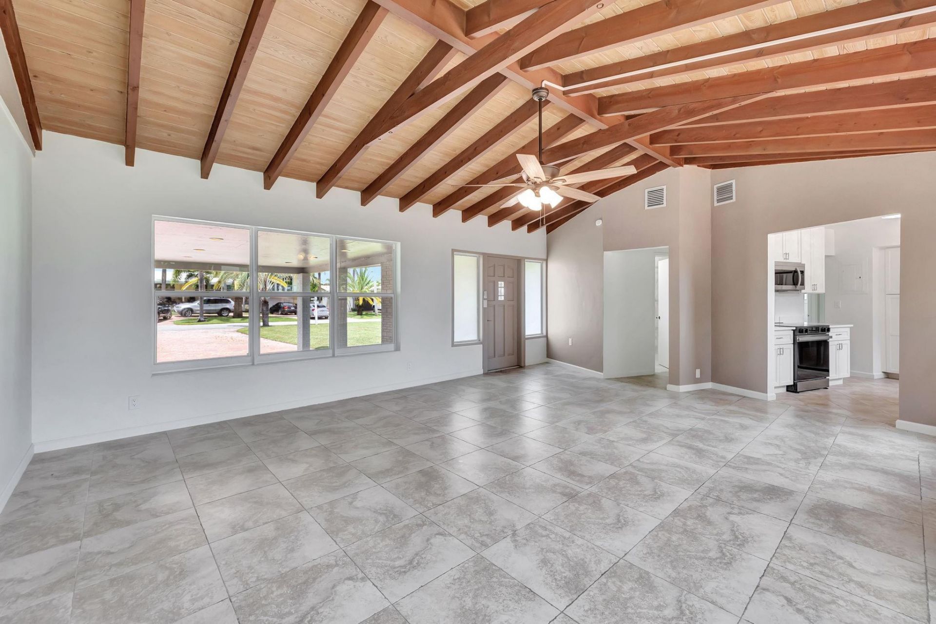 2680 NE 19th Street, Pompano Beach, FL 33062 Photo